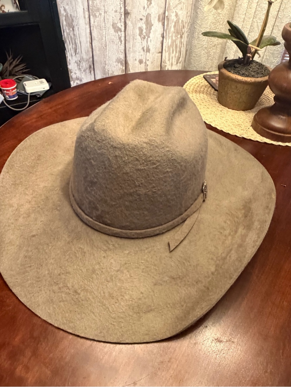 Men’s Tan Grizzly Renegade Hat